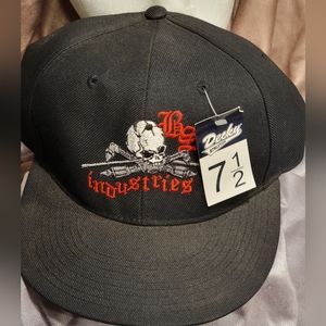 BS Industries Hat Deck Athletics NWT Size 7 1/2